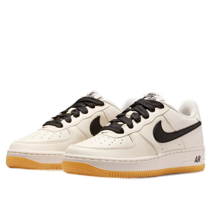 NIKE AIR FORCE 1 LOW LV8 SOFT PEARL GUM BLACK (GS)