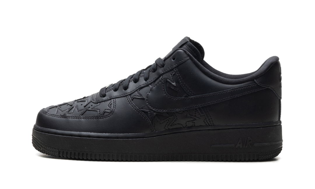 NIKE AIR FORCE 1 LOW LV8 TRIPLE BLACK STARS — Stock