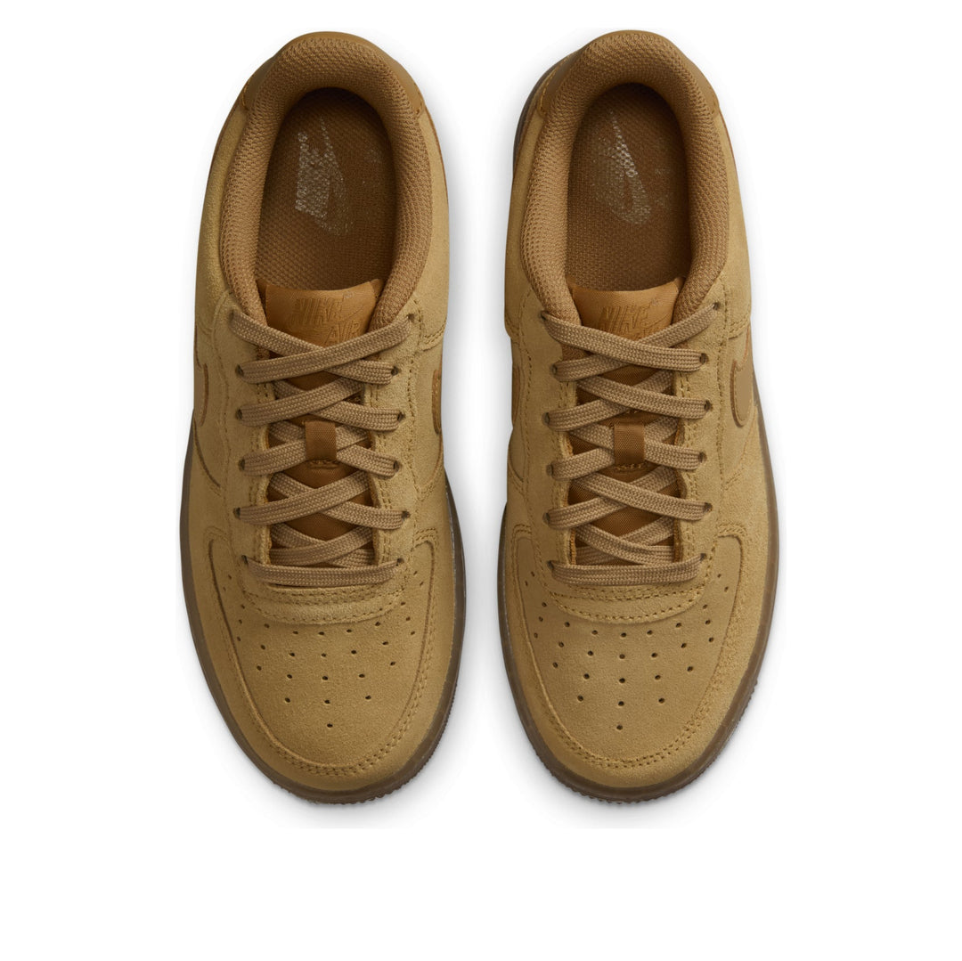 NIKE AIR FORCE 1 LOW LV8 WHEAT GUM LIGHT BROWN GS