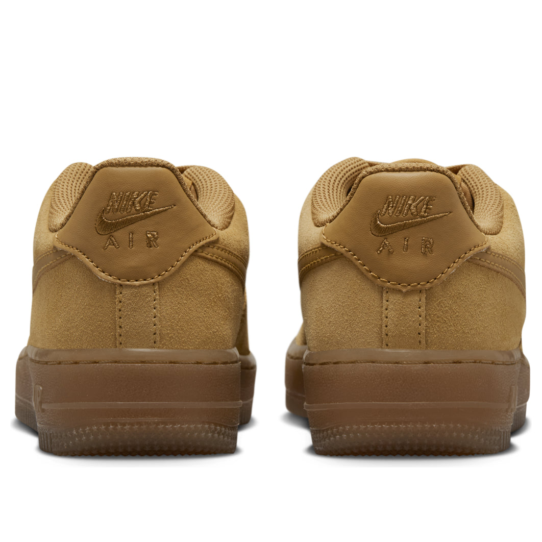 NIKE AIR FORCE 1 LOW LV8 WHEAT GUM LIGHT BROWN GS