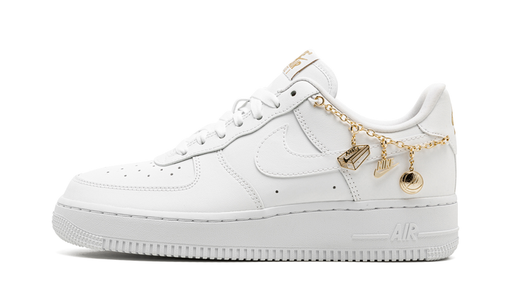 NIKE AIR FORCE 1 LOW LX WHITE PENDANT (WOMEN&