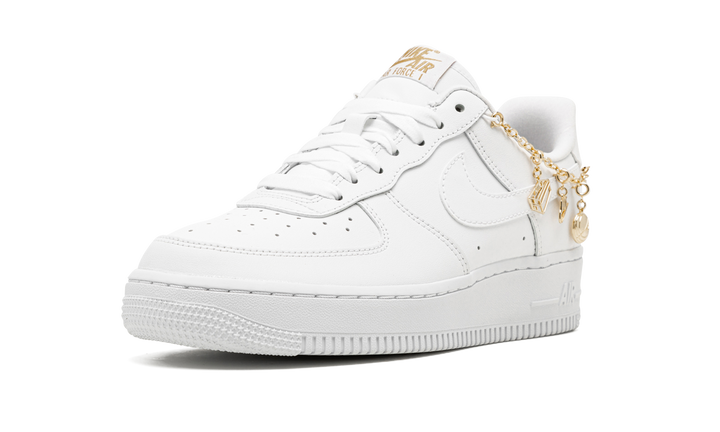 NIKE AIR FORCE 1 LOW LX WHITE PENDANT (WOMEN&