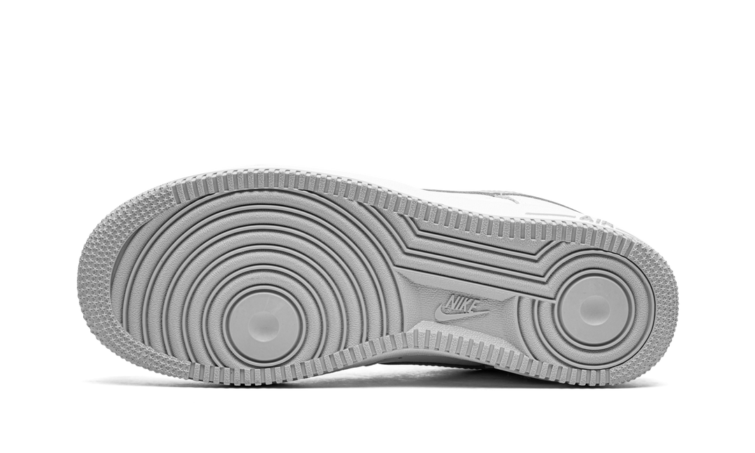 NIKE AIR FORCE 1 LOW METALLIC SILVER