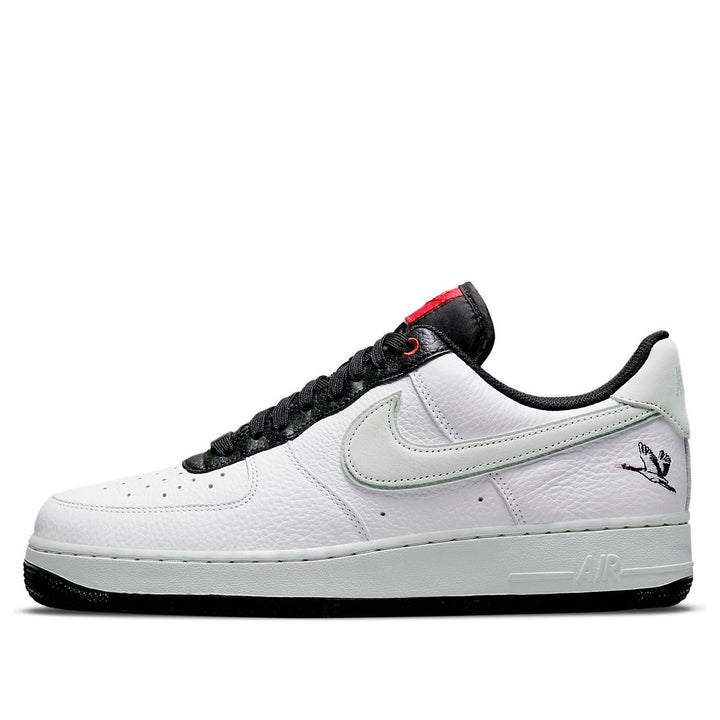 NIKE AIR FORCE 1 LOW MILKY STORK