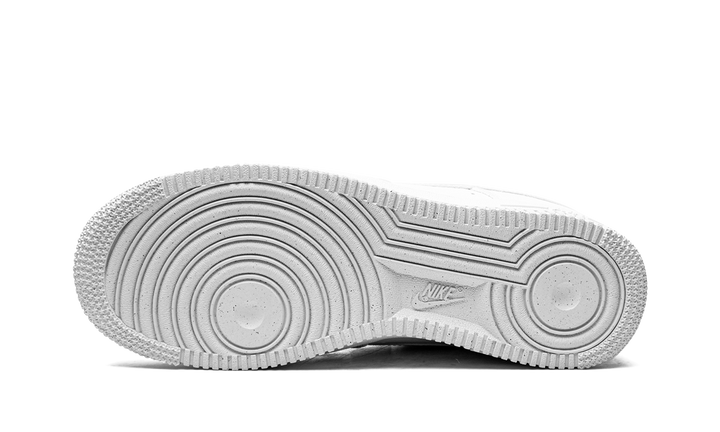 NIKE AIR FORCE 1 LOW NEXT NATURE WHITE METALLIC GREY (WOMEN&