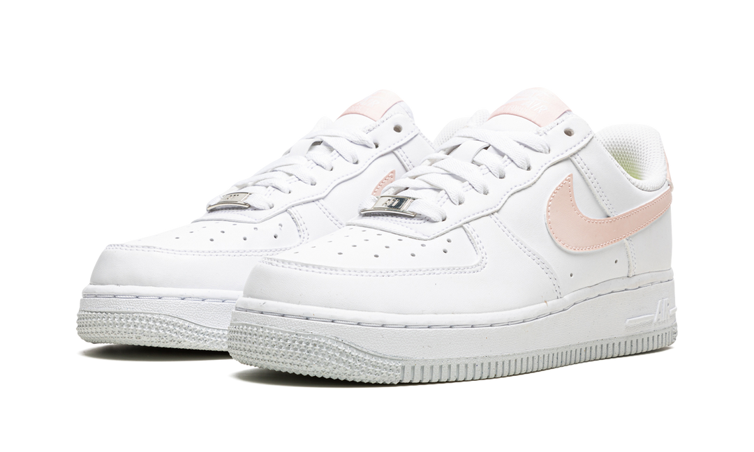 NIKE AIR FORCE 1 LOW NEXT NATURE WHITE PALE CORAL