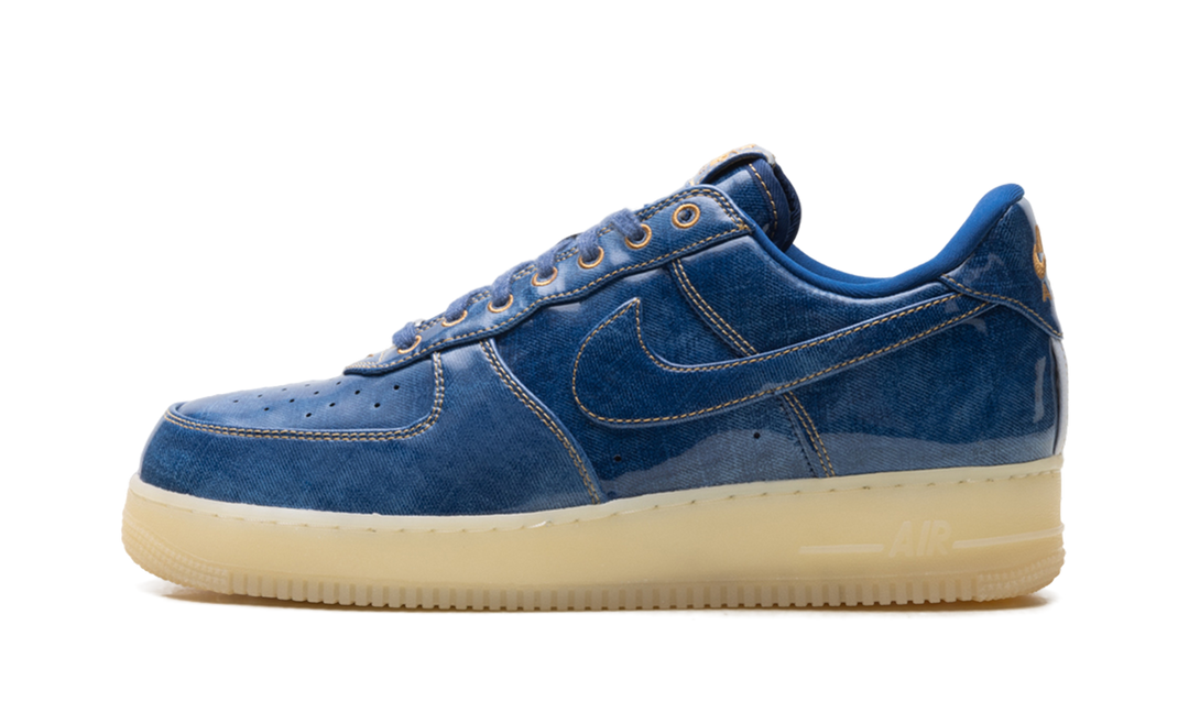 NIKE AIR FORCE 1 LOW PATENT DENIM — Stock