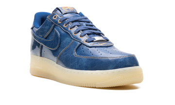 NIKE AIR FORCE 1 LOW PATENT DENIM — Stock