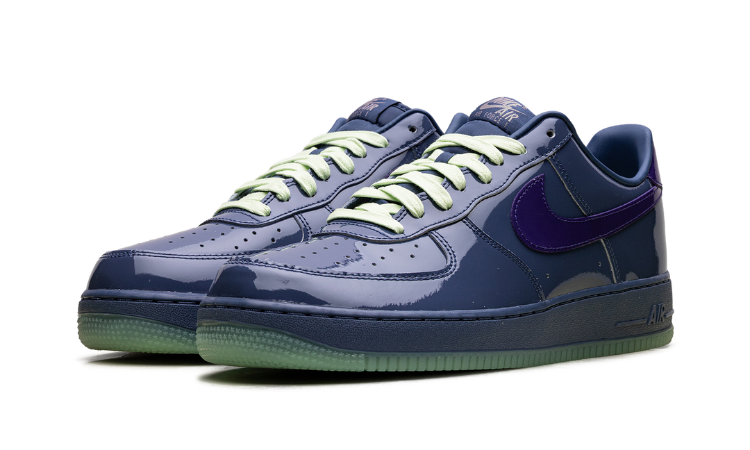 NIKE AIR FORCE 1 LOW PATENT LEATHER MYSTIC NAVY GRAPE ICE — Stock