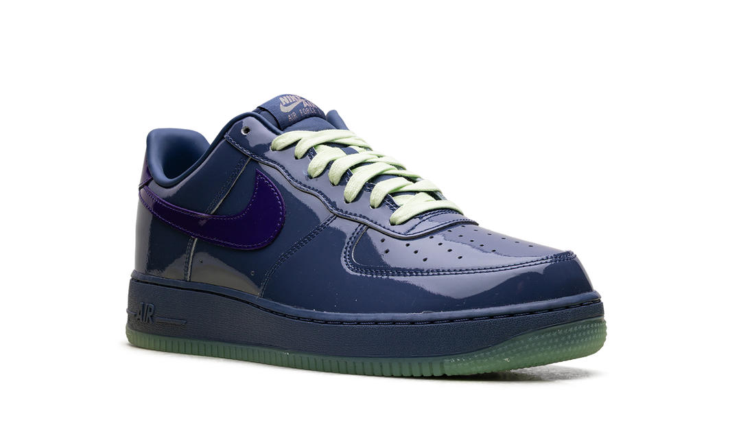 NIKE AIR FORCE 1 LOW PATENT LEATHER MYSTIC NAVY GRAPE ICE — Stock