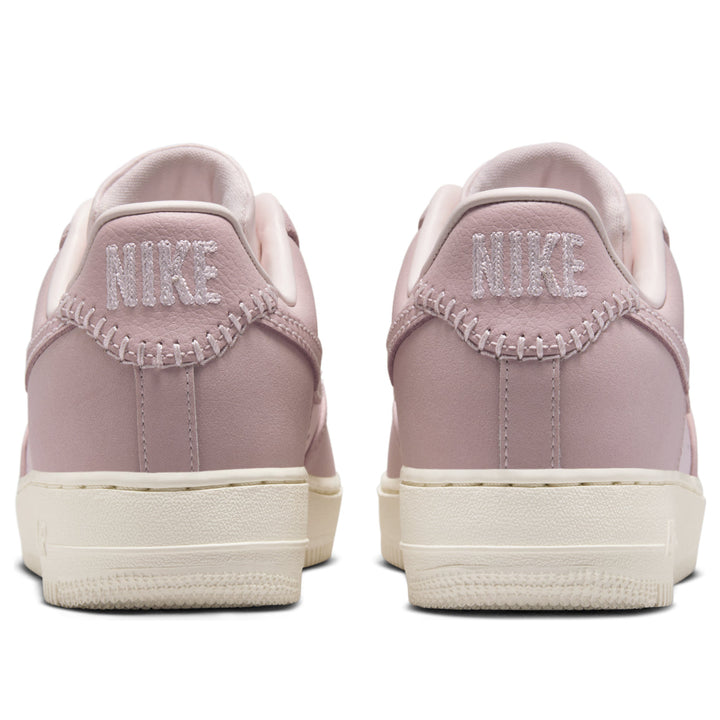 NIKE AIR FORCE 1 LOW PINK OXFORD TASSELS (WOMEN&