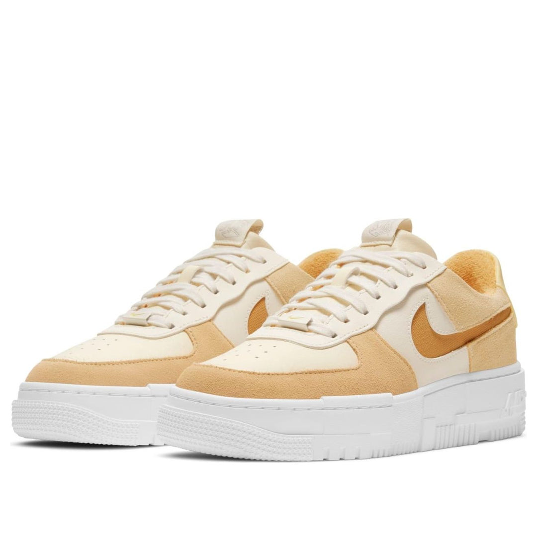 NIKE AIR FORCE 1 LOW PIXEL SAIL COCONUT MILK WOMENS