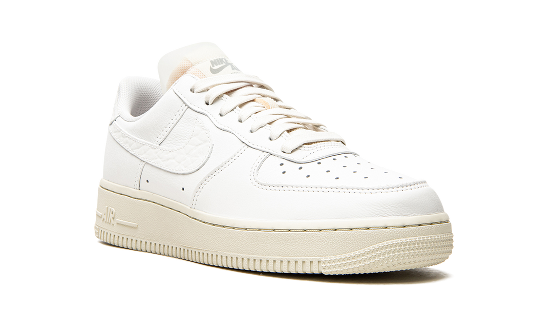 NIKE AIR FORCE 1 LOW PRM JEWELS WHITE