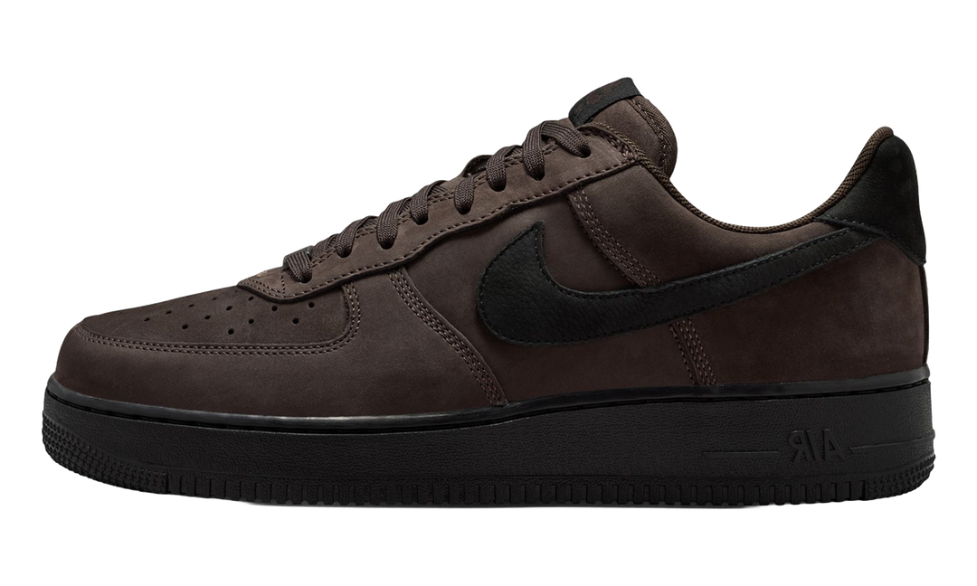 NIKE AIR FORCE 1 LOW RETRO PREMIUM QS BLACK TEA BLACK BADGELESS — Stock 