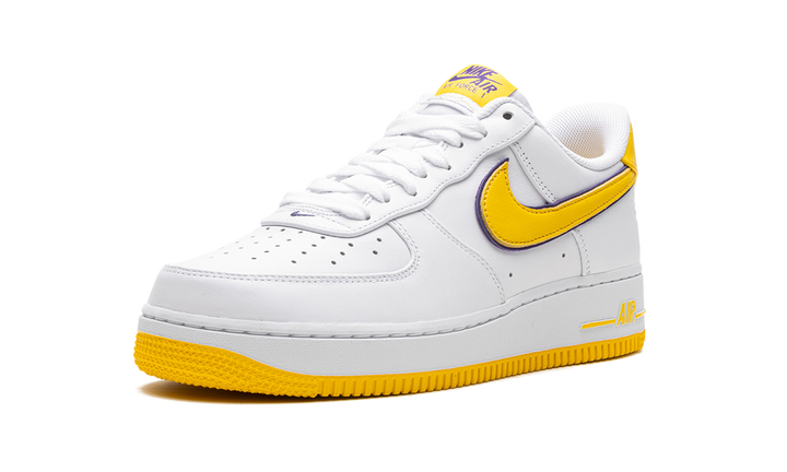 NIKE AIR FORCE 1 LOW RETRO QS KOBE BRYANT LAKERS HOME