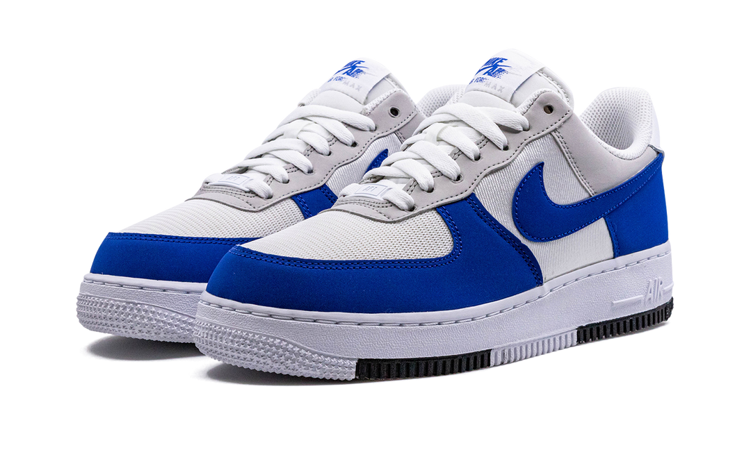 NIKE AIR FORCE 1 LOW ROYAL AIR MAX 1