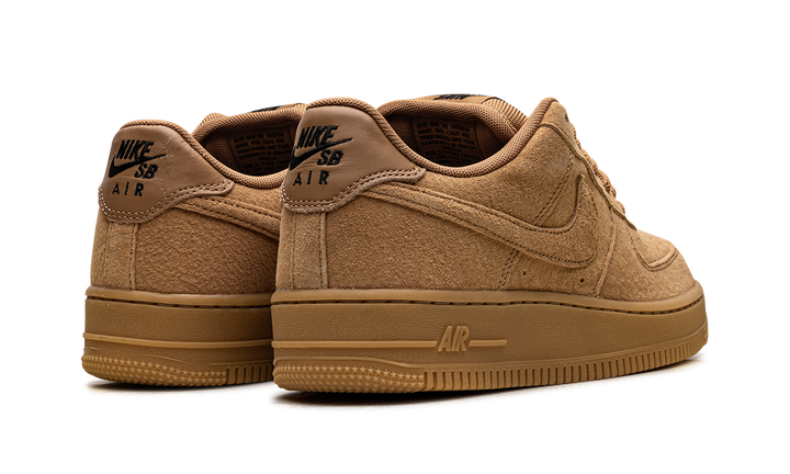 NIKE AIR FORCE 1 LOW SB FLAX