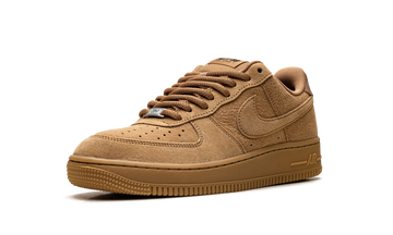 NIKE AIR FORCE 1 LOW SB FLAX