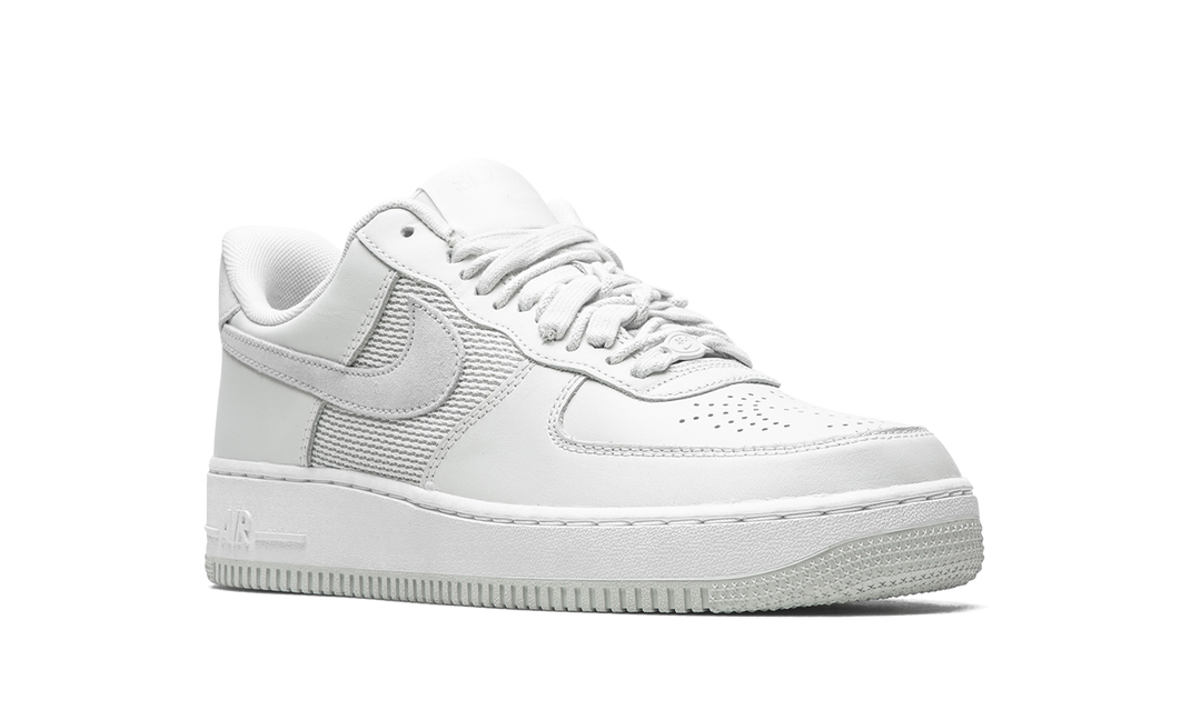 NIKE AIR FORCE 1 LOW SP X SLAM JAM WHITE — Stock 