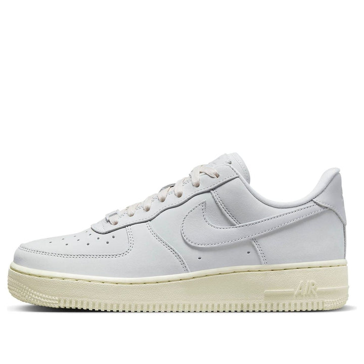 NIKE AIR FORCE 1 LOW SUMMIT WHITE WOMENS