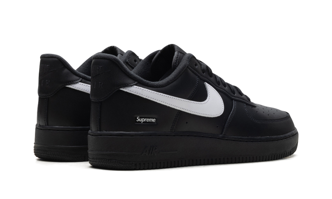 NIKE AIR FORCE 1 LOW SUPREME BLACK WHITE