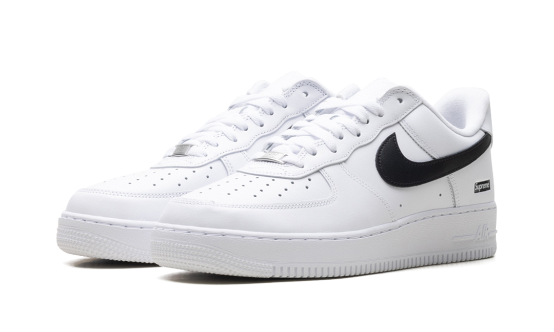 NIKE AIR FORCE 1 LOW SUPREME BLACK WHITE