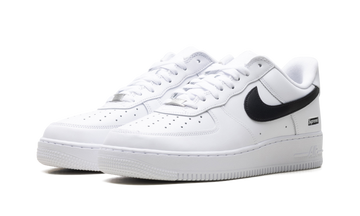 NIKE AIR FORCE 1 LOW SUPREME BLACK WHITE