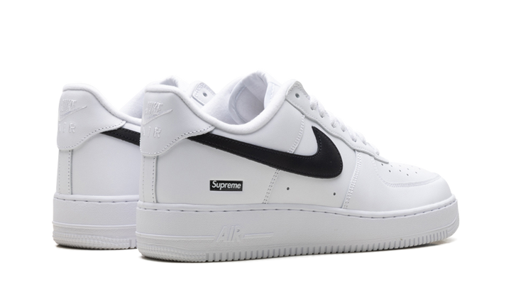 NIKE AIR FORCE 1 LOW SUPREME BLACK WHITE