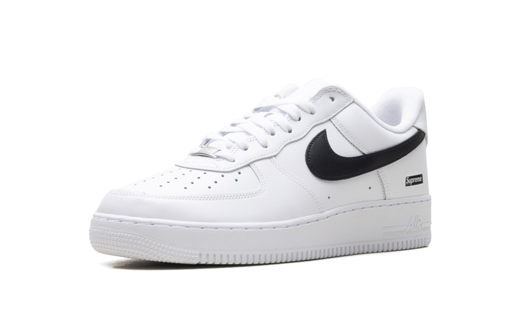 NIKE AIR FORCE 1 LOW SUPREME BLACK WHITE