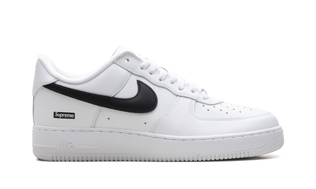 NIKE AIR FORCE 1 LOW SUPREME BLACK WHITE