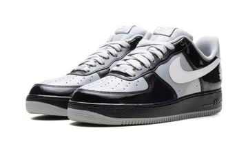 NIKE AIR FORCE 1 LOW SYNA CENTRAL CEE BLACK WHITE SMOKE GREY — Stock
