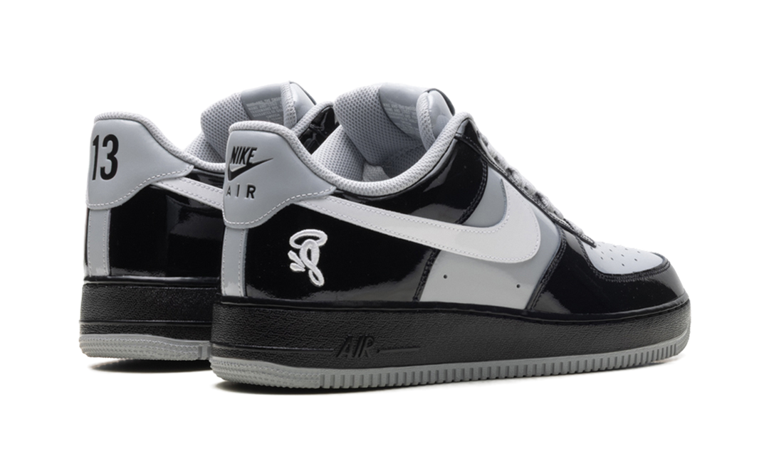NIKE AIR FORCE 1 LOW SYNA CENTRAL CEE BLACK WHITE SMOKE GREY — Stock 