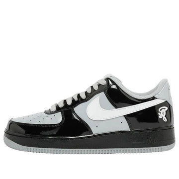 NIKE AIR FORCE 1 LOW SYNA CENTRAL CEE BLACK WHITE SMOKE GREY — Stock