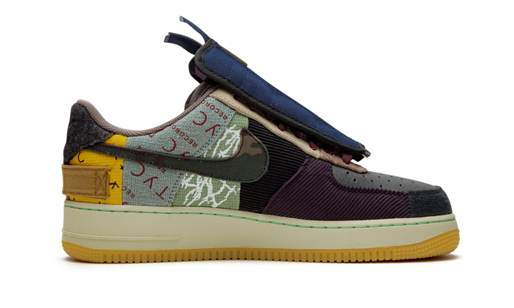 NIKE AIR FORCE 1 LOW TRAVIS SCOTT CACTUS JACK