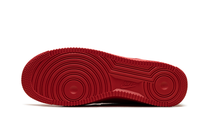 NIKE AIR FORCE 1 LOW TRIPLE RED
