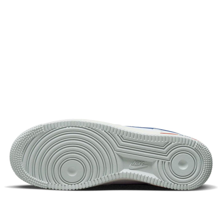 NIKE AIR FORCE 1 LOW USA WHITE — Stock 