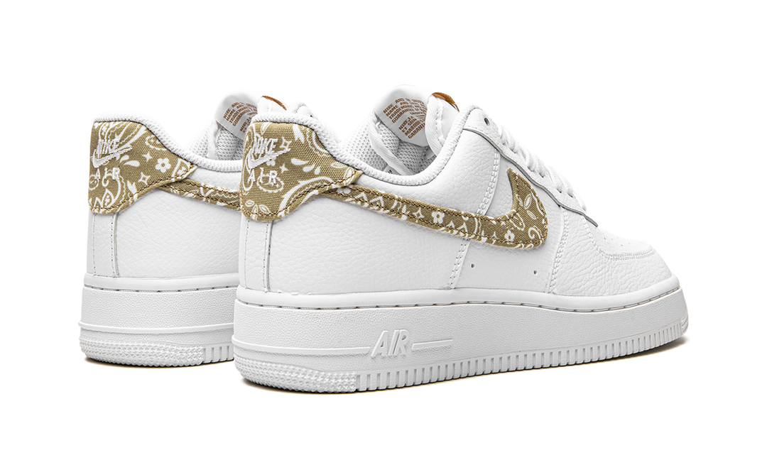 NIKE AIR FORCE 1 LOW WHITE BARLEY WOMENS
