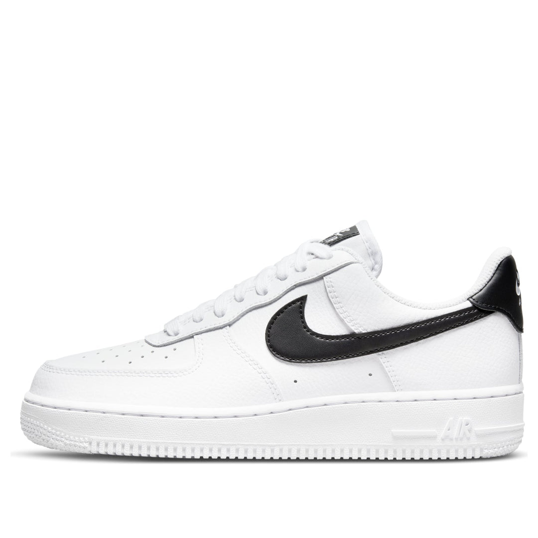 NIKE AIR FORCE 1 LOW WHITE BLACK (WOMEN&
