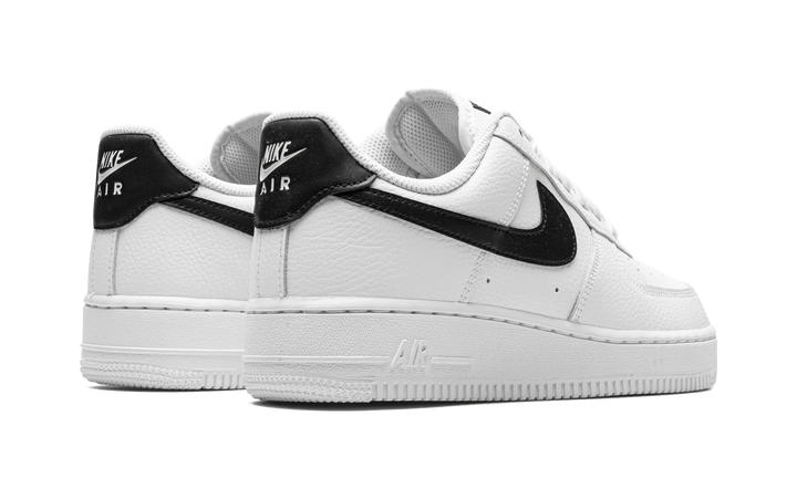 NIKE AIR FORCE 1 LOW WHITE BLACK (WOMEN&