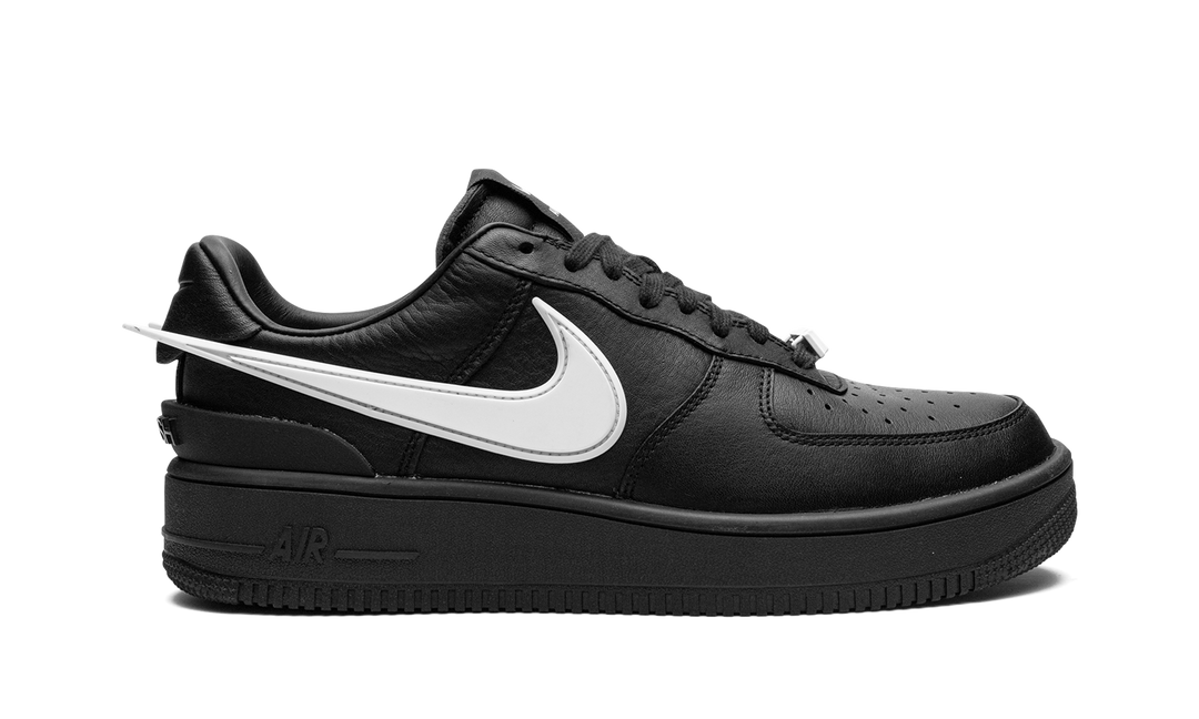 NIKE AIR FORCE 1 LOW X AMBUSH BLACK