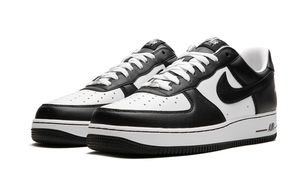 NIKE AIR FORCE 1 LOW X TERROR SQUAD WHITE BLACK