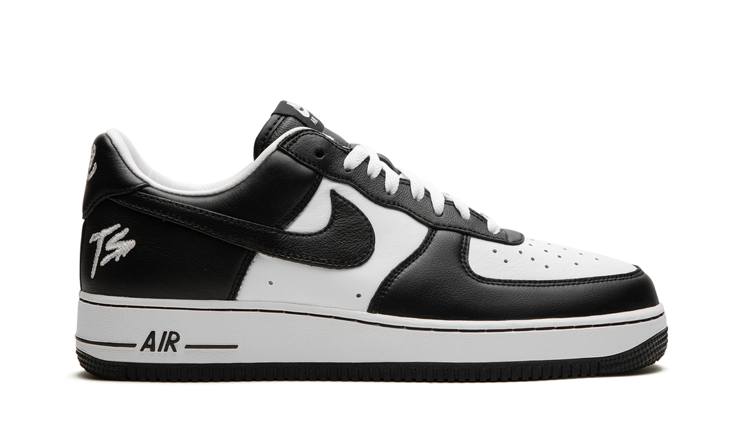 NIKE AIR FORCE 1 LOW X TERROR SQUAD WHITE BLACK