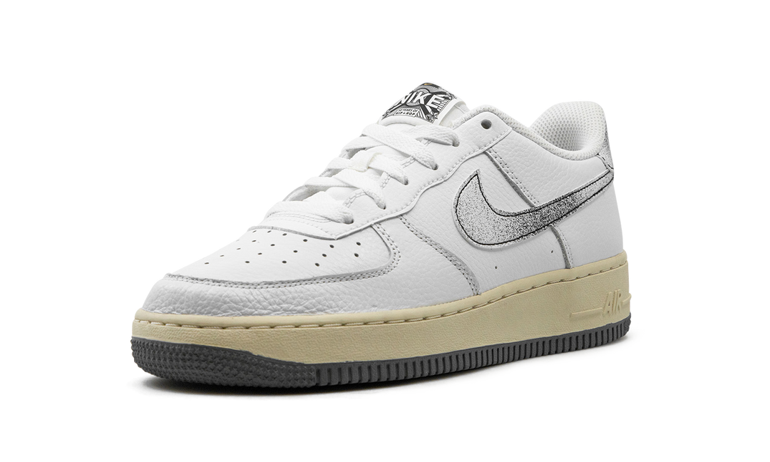 NIKE AIR FORCE 1 LV8 50 YEARS OF HIP HOP GS