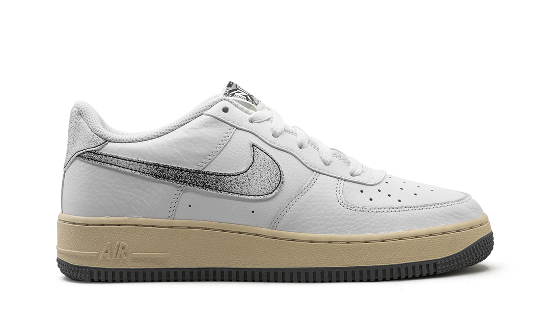 NIKE AIR FORCE 1 LV8 50 YEARS OF HIP HOP GS