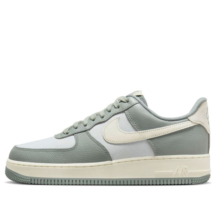 NIKE AIR FORCE 1 LX COCONUT MILK MICA GREEN