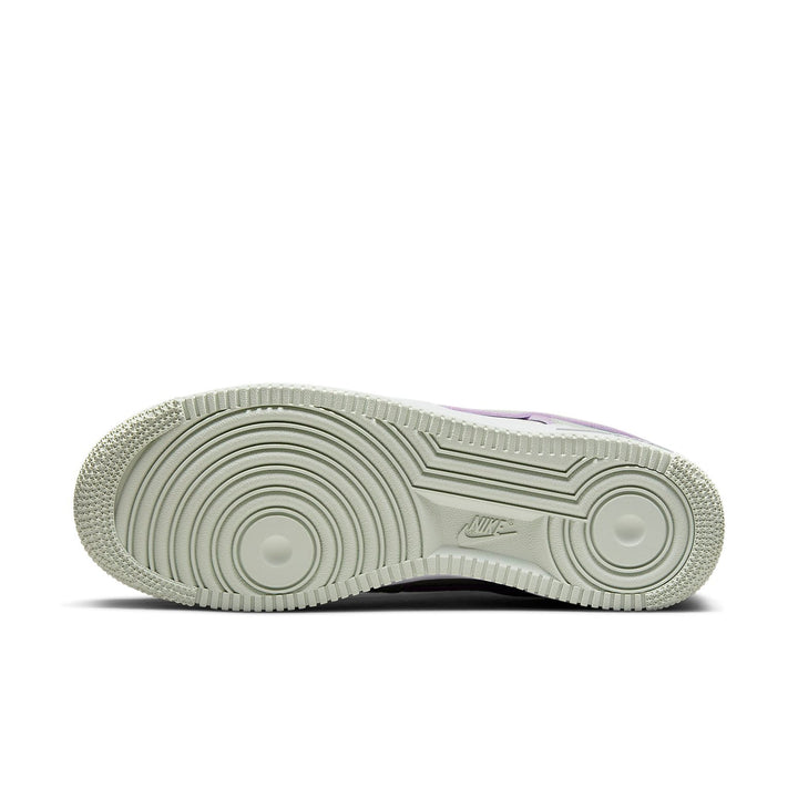 NIKE AIR FORCE 1 SEAGLASS