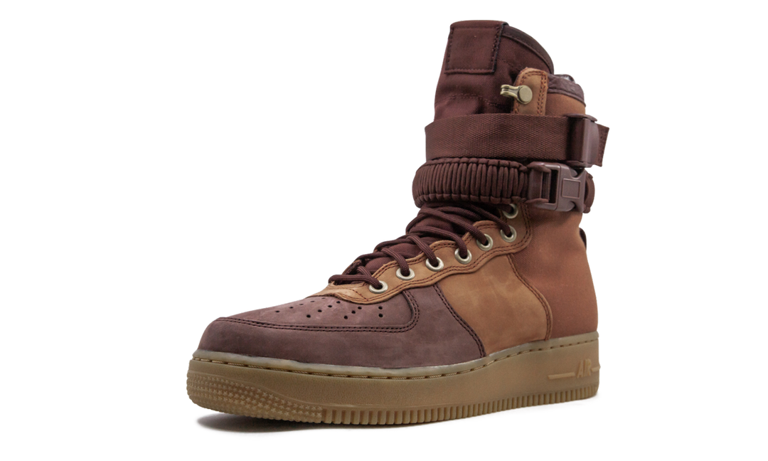 NIKE AIR FORCE 1 SF PREMIUM DARK RUSSET