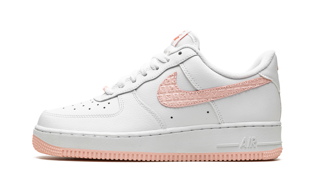 NIKE AIR FORCE 1 VALENTINE&