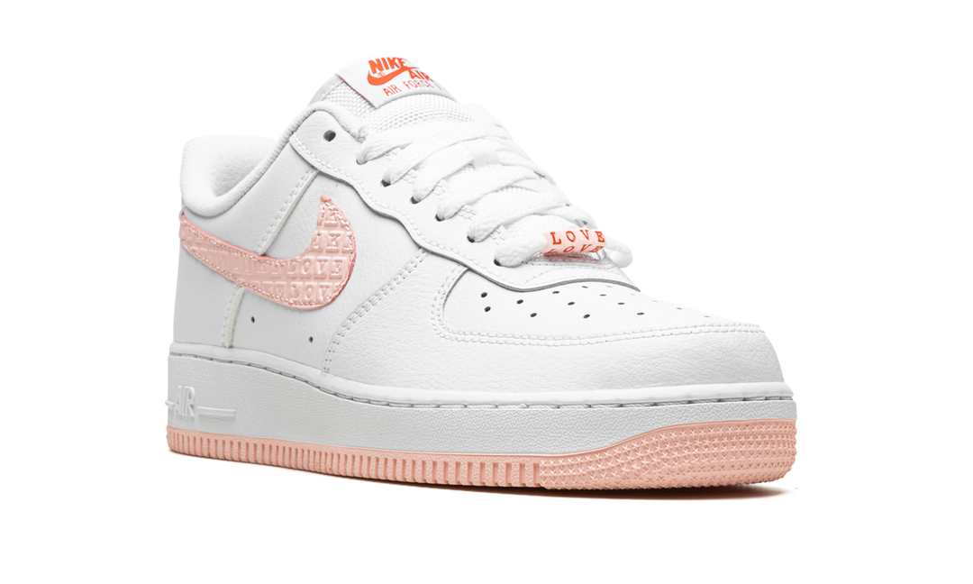 NIKE AIR FORCE 1 VALENTINE&