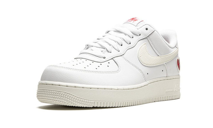 NIKE AIR FORCE 1 VALENTINE’S DAY